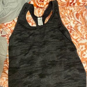 Camo tank size small never worn